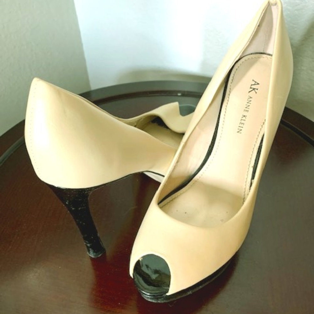 Anne Klein Serafina